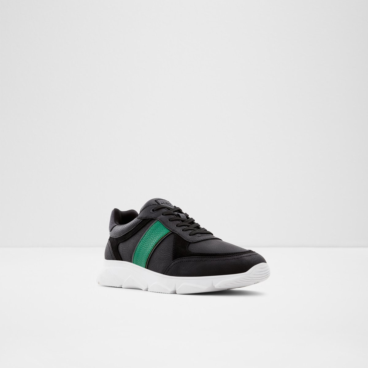 Murvaise Black Men Athletic sneakers