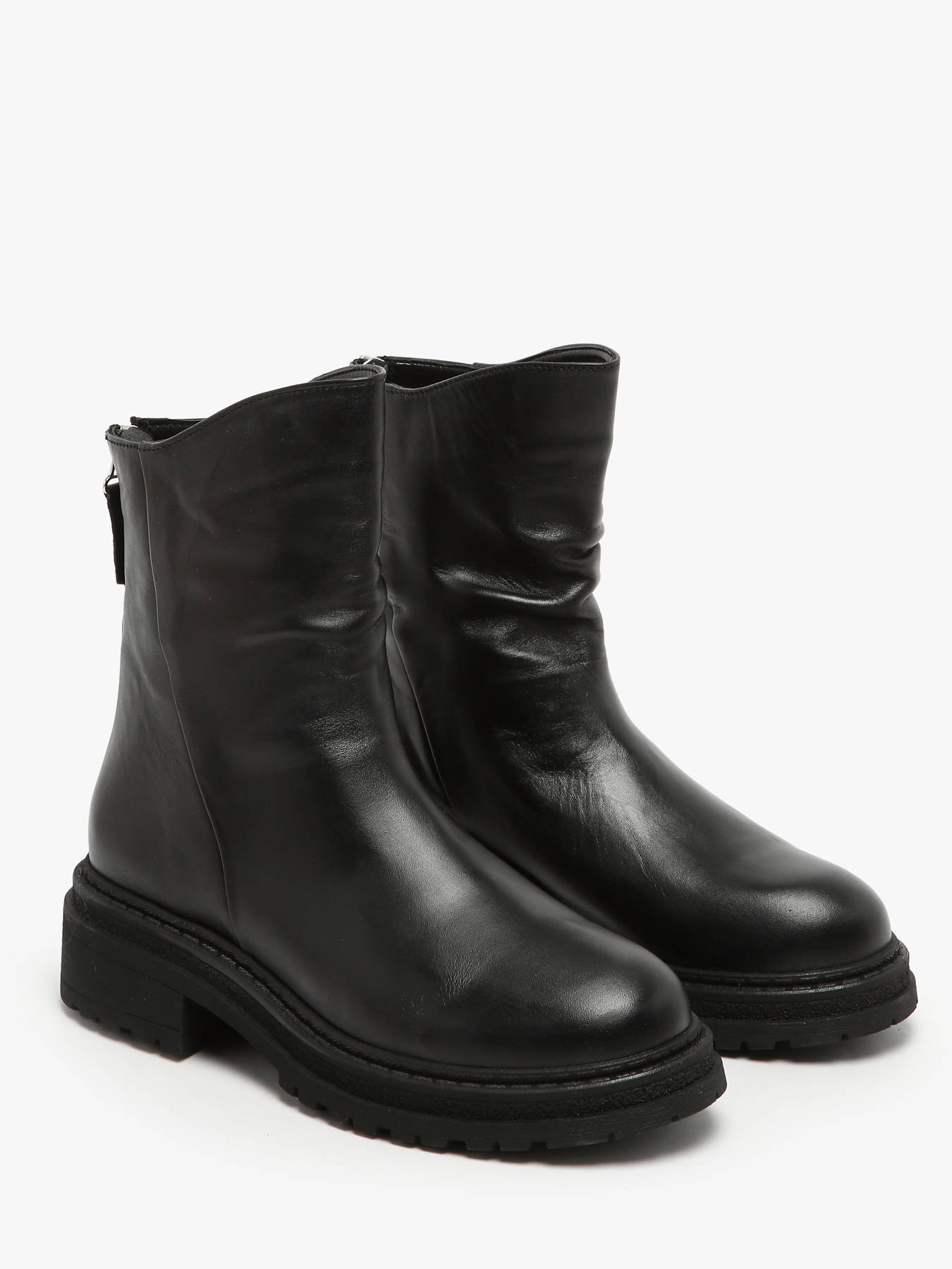Bottines en cuir INUOVO