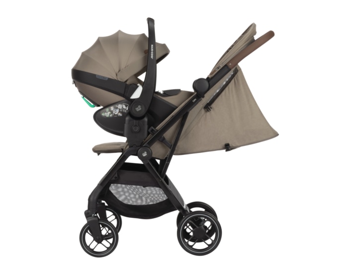 Soho 0 - 4 Y   0 - 22 kg    Automatischer Klappmechanismus |    Geräumiger Sitz mit ergonomischen Liegepositionen |    Große pannensichere Räder |    Intelligentes Travelsystem |