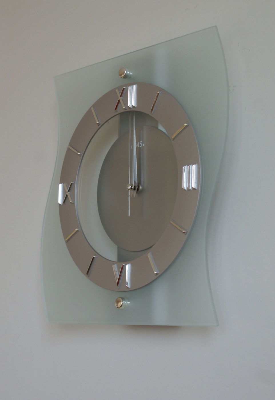AMS Wanduhr 5909 - 32 cm