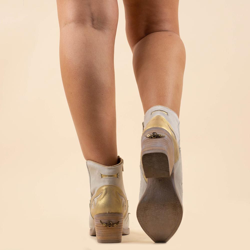 Nemonic 2353 enkellaarsjes offwhite - champagne