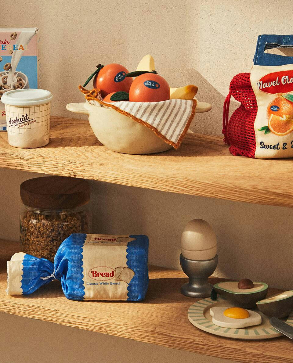 Conjunto de café da manhã de brinquedo