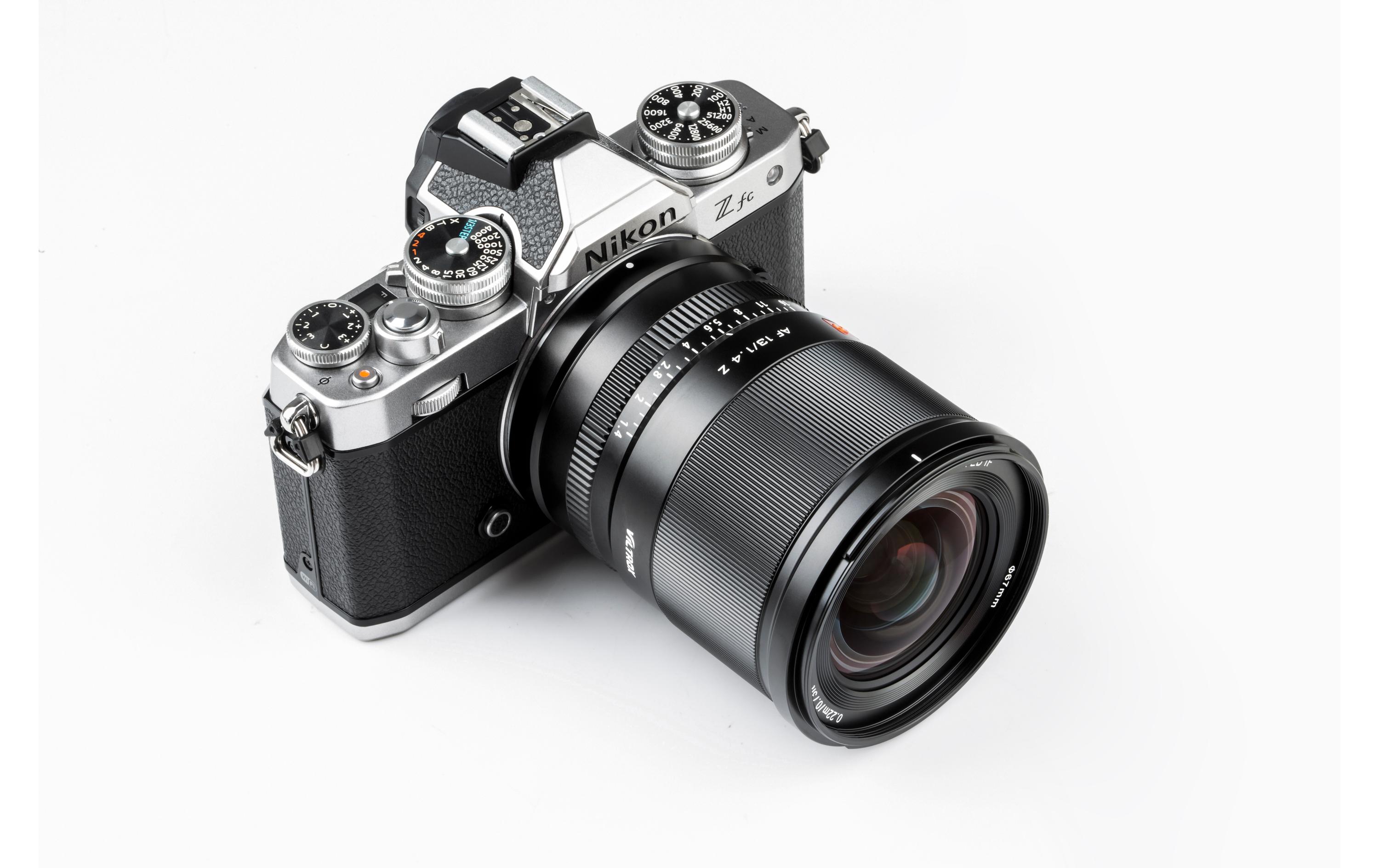 Festbrennweite AF 13mm F/1.4 – Nikon Z<br>13 mm F1.4 XF Autofokus-Ultraweitwinkel-Objektiv unterstützt Eye AF Gesichtserkennung
