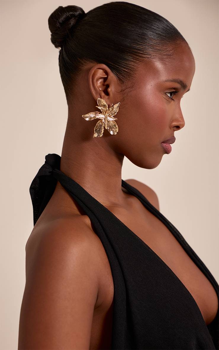 Doré Boucles D'oreilles À Grande Fleur Texturée