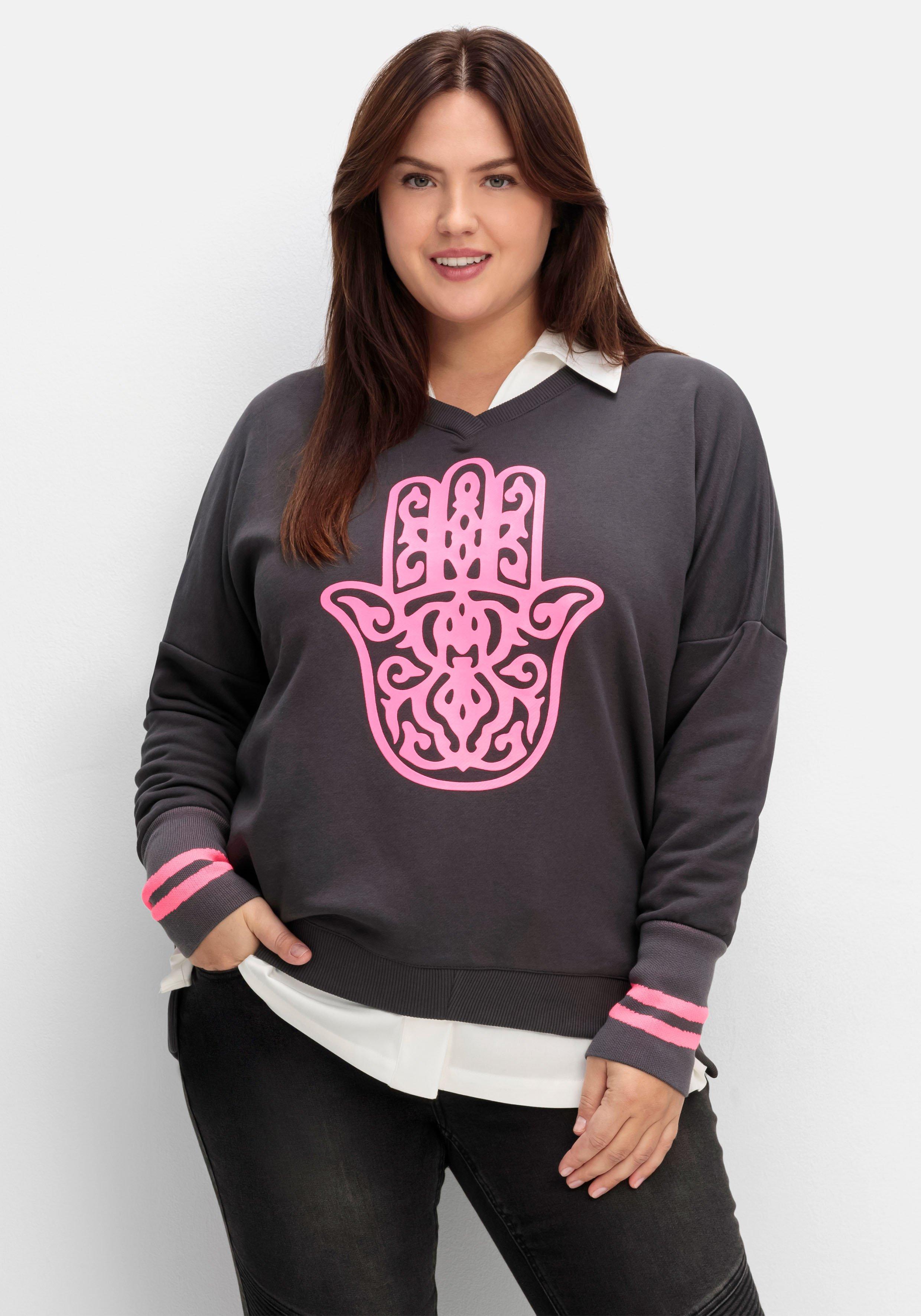 Sweatshirt mit Frontdruck und Streifendetails