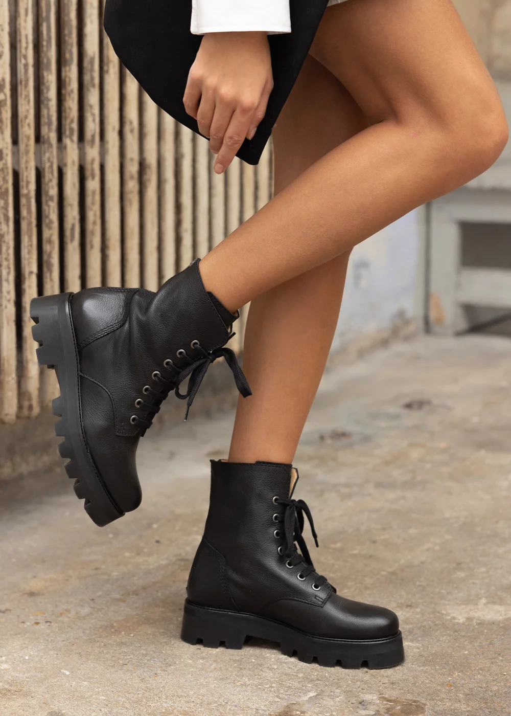 BOOTS SCARLETT CUIR NOIR