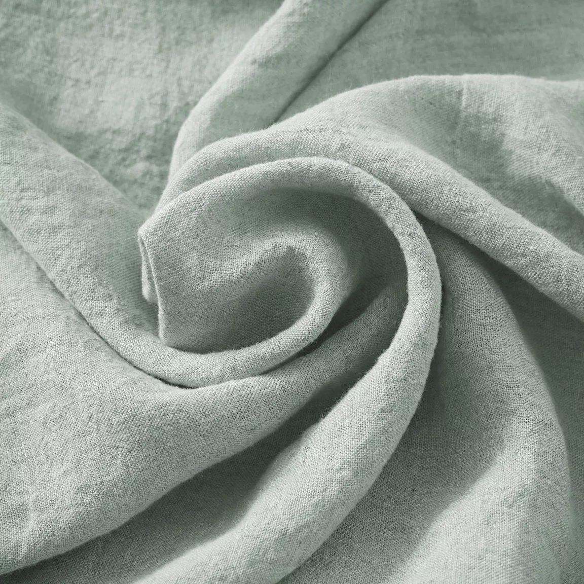 Coussin carré lin lavé (45 cm) Louise Vert eucalyptus