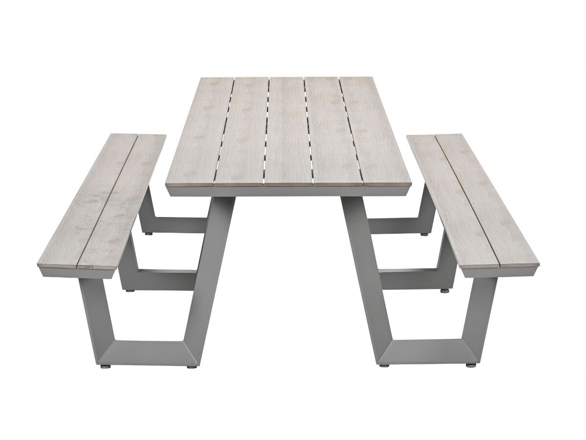 Garden impressions sarria picknicktafel