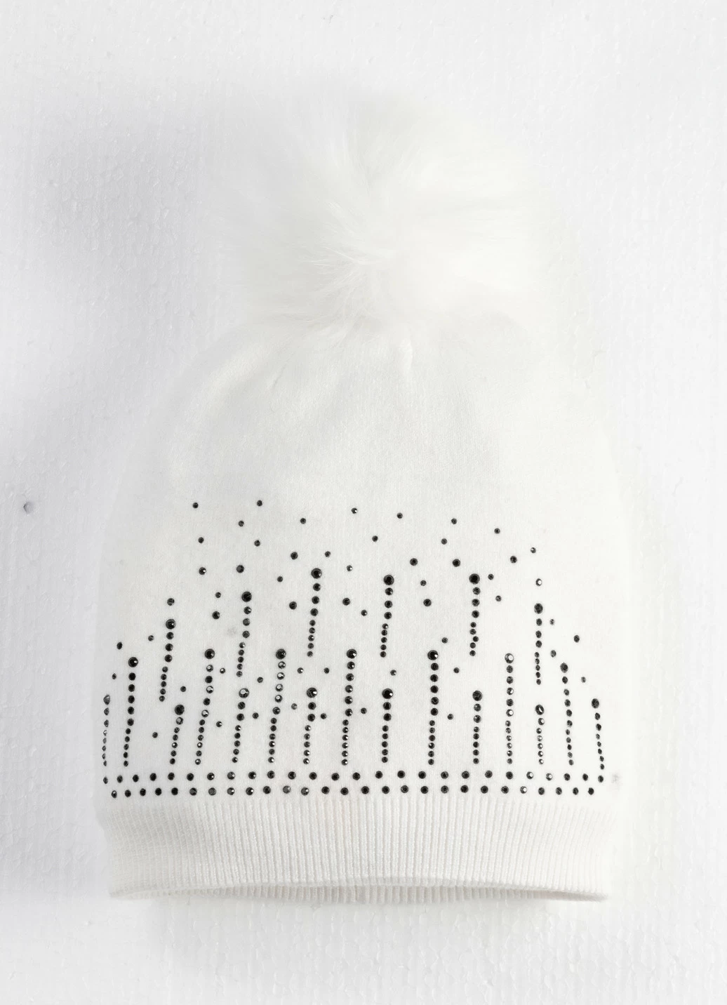 Mütze mit dezenten Glitzersteinchen