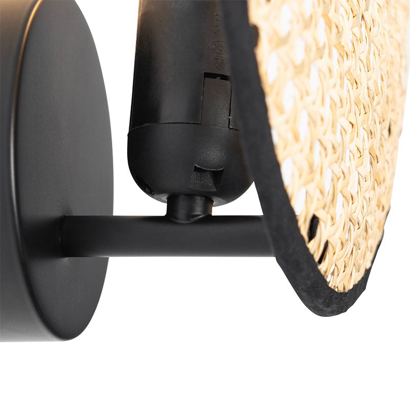 Landelijke wandlamp zwart met rotan 25 cm - Kata