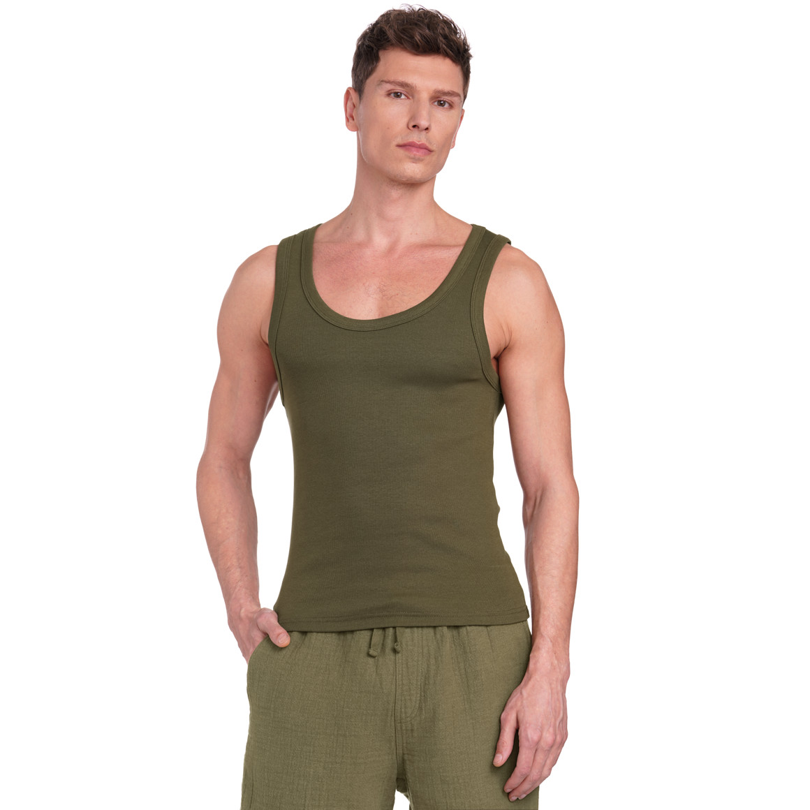 Jonas Nielsen Herren Tanktop in leichter Ripp-Struktur oliv