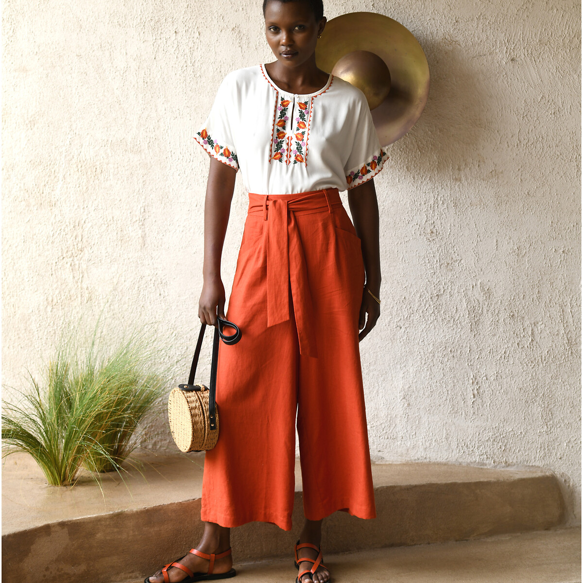 ANNE WEYBURN<br>Calças largas cropped