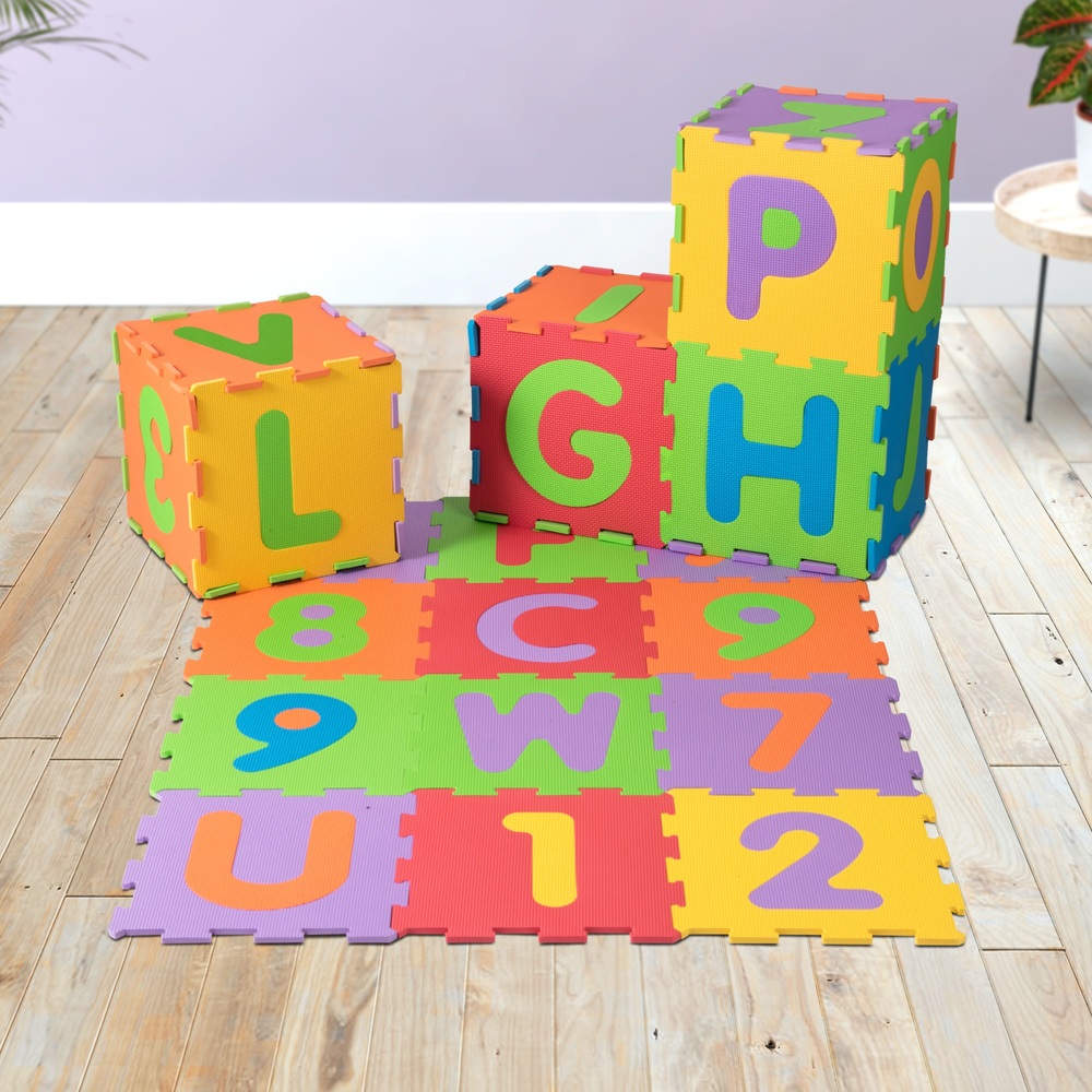Play Factory 36-teiliges Alphabet- und Zahlenpuzzle aus Schaumstoff – Spielmatte