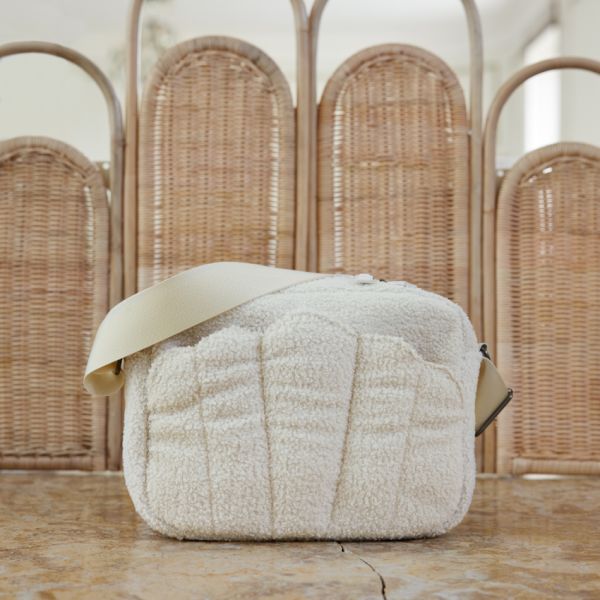 Elodie Details Crossbody Bag – Bouclé – White
