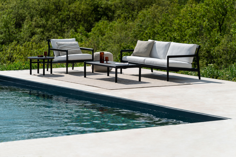 Ethnicraft Stripes outdoor kussen 60x40 white