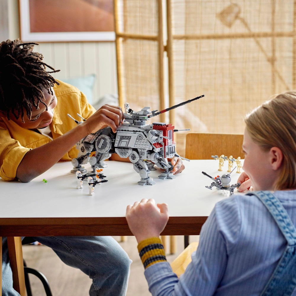 LEGO Star Wars 75337 AT-TE Walker Set mit Droidenfiguren