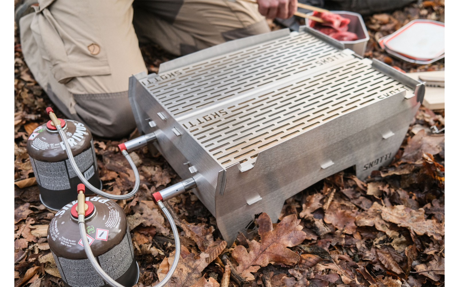 Skotti Tischgrill Grill Max  für Gaskartusche / Holz / Holzkohle