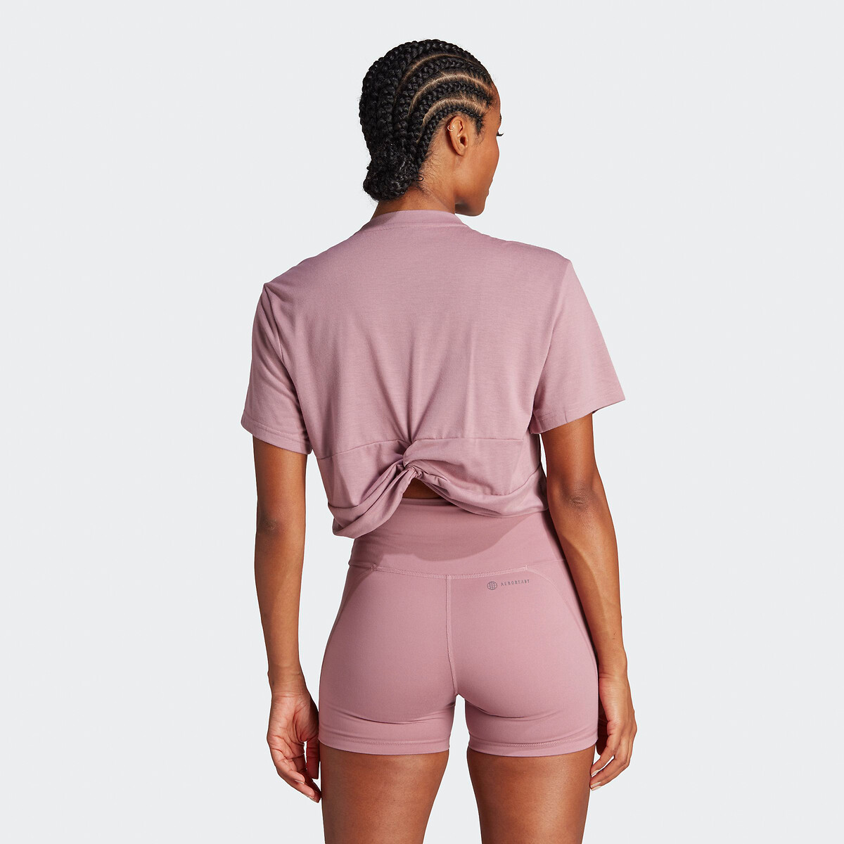 Camiseta cropped adidas Performance para estúdio de ioga