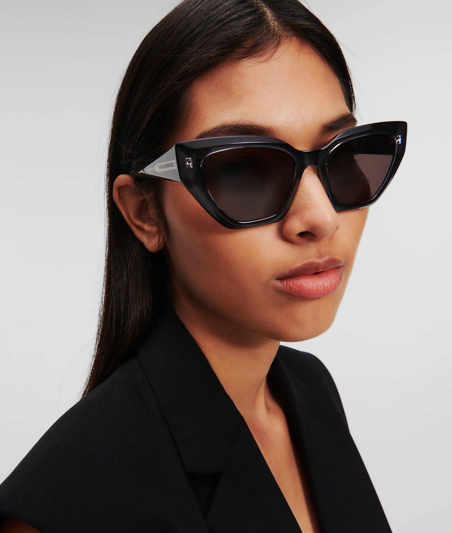 LUNETTES DE SOLEIL AVEC LOGO KARL