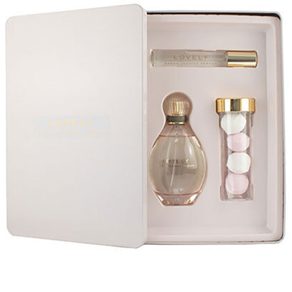 Sarah Jessica Parker Lovely Eau de Parfum Gift Set for her