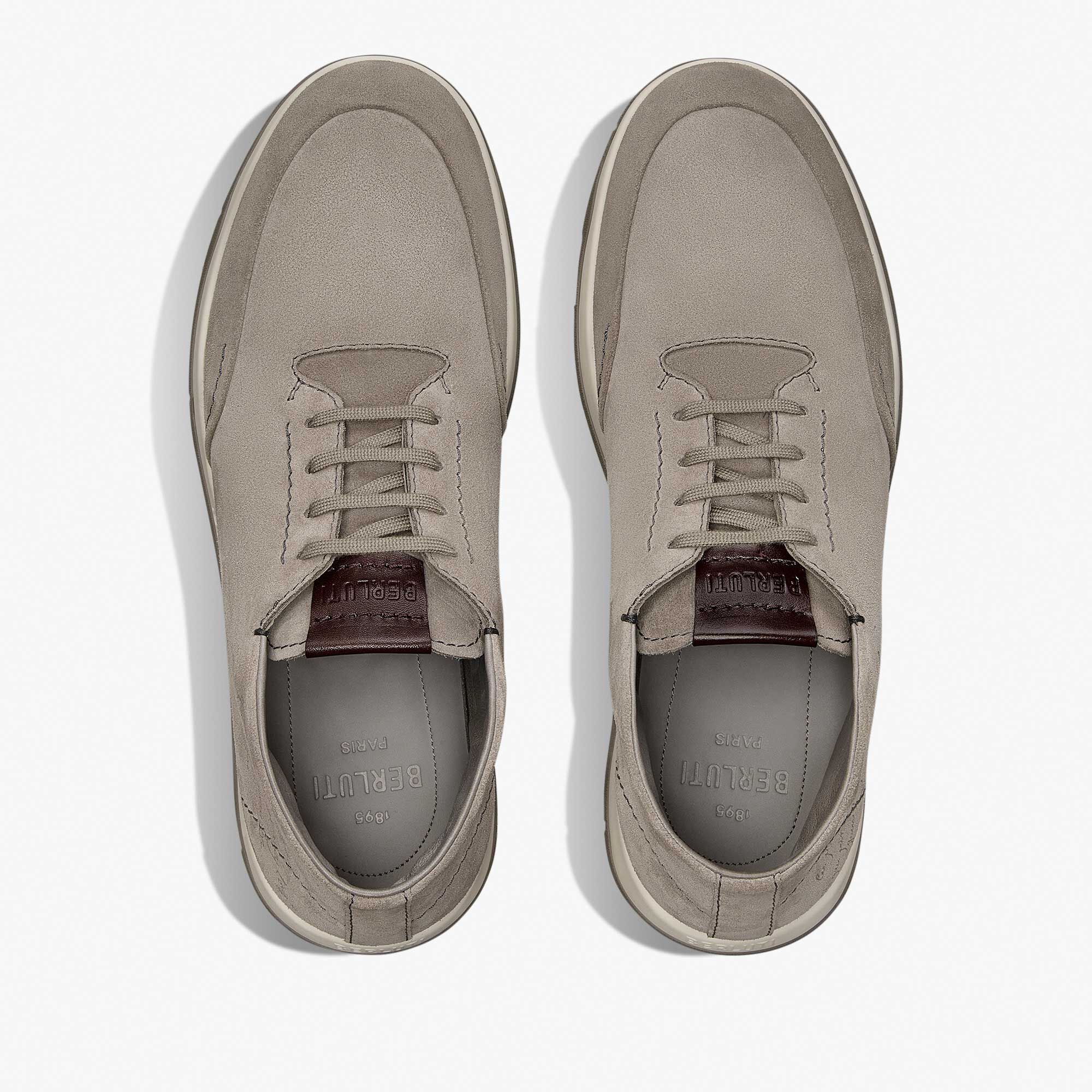 Derby Echappee En Veau Velours Scritto