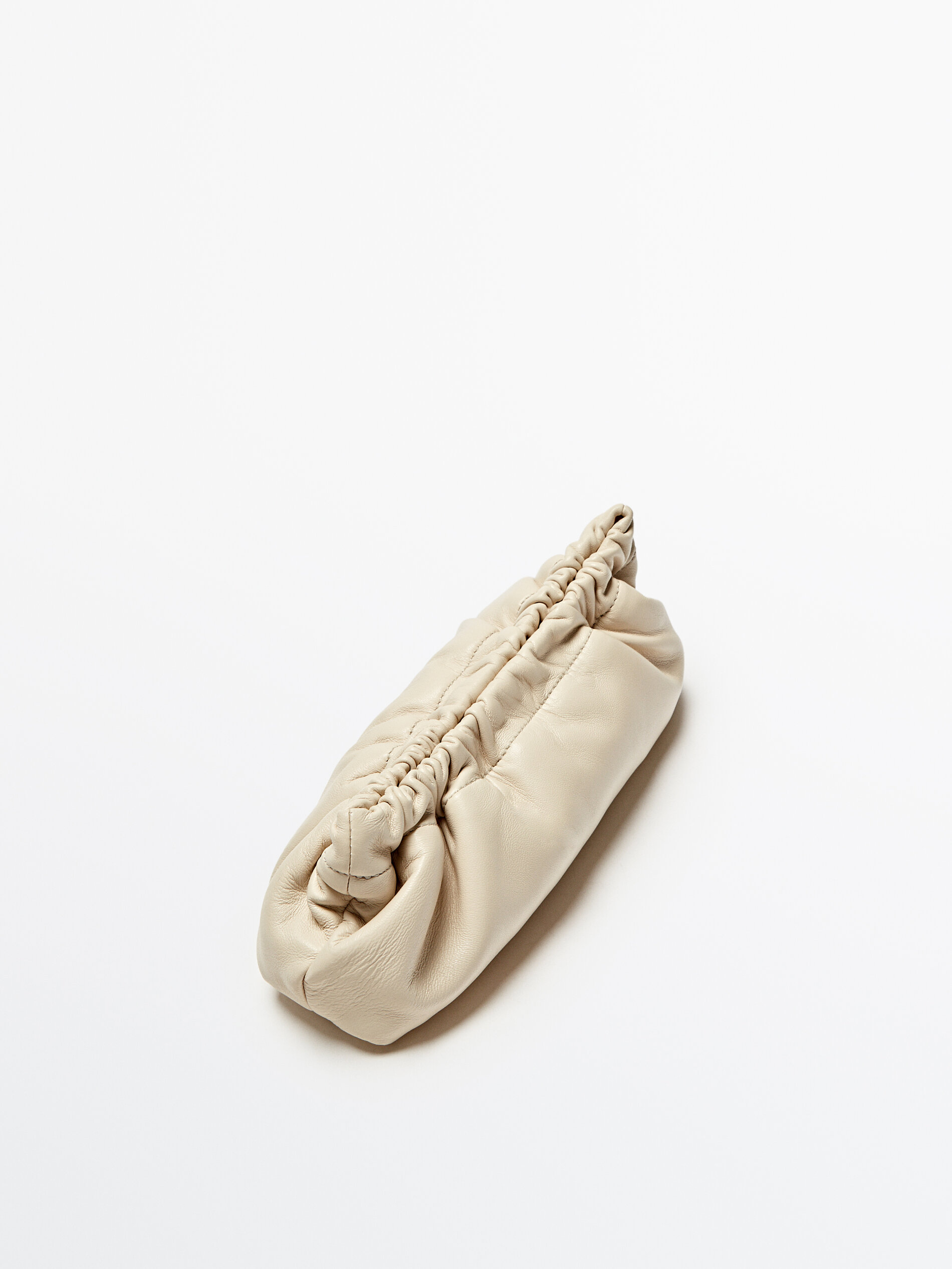 Bolsa de couro sem detalhes franzidos - BLANCO