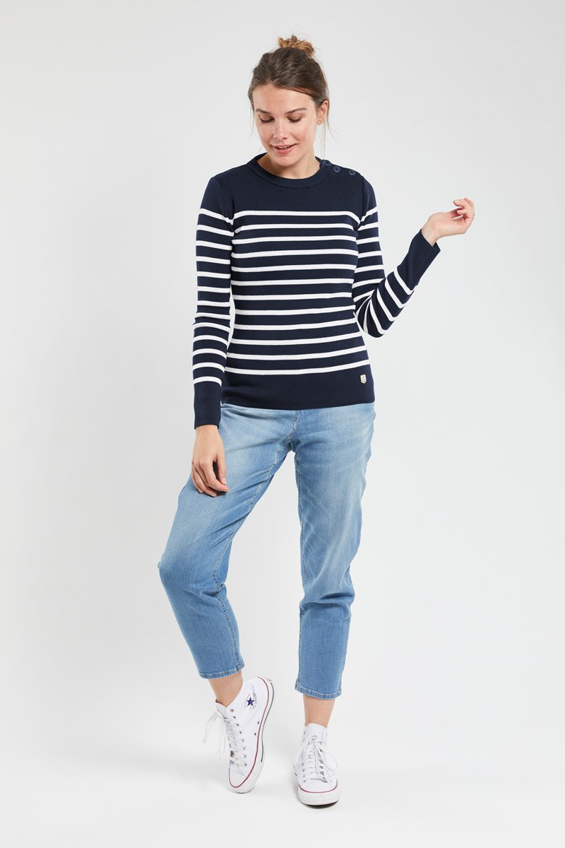 Pull marin rayé 