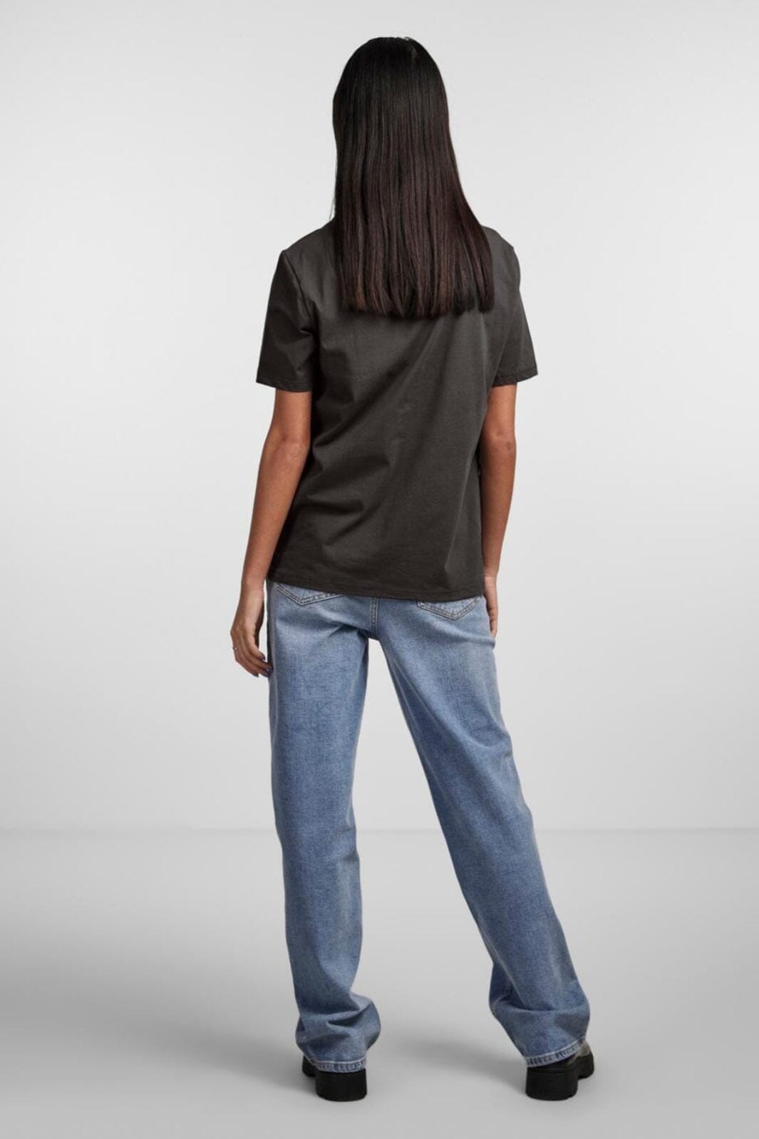 Pieces Pcria Ss Solid Tee 4280156 black