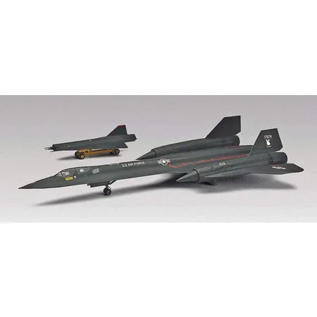 Revell SR-71A Blackbird, 1:72