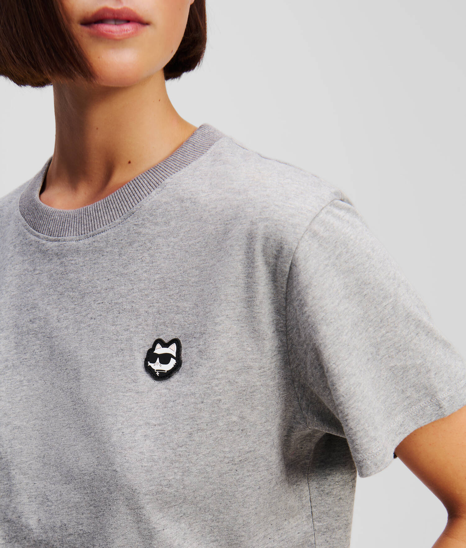T-SHIRT AVEC ÉCUSSON IKON