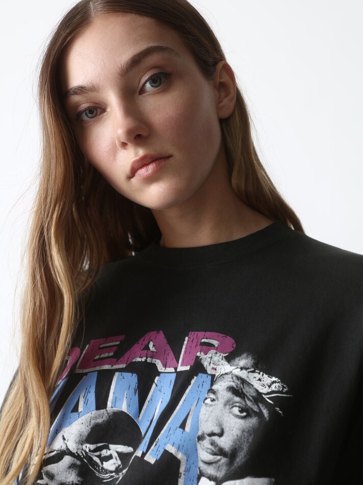 Camiseta Tupac Shakur Universal Estampada - Preta