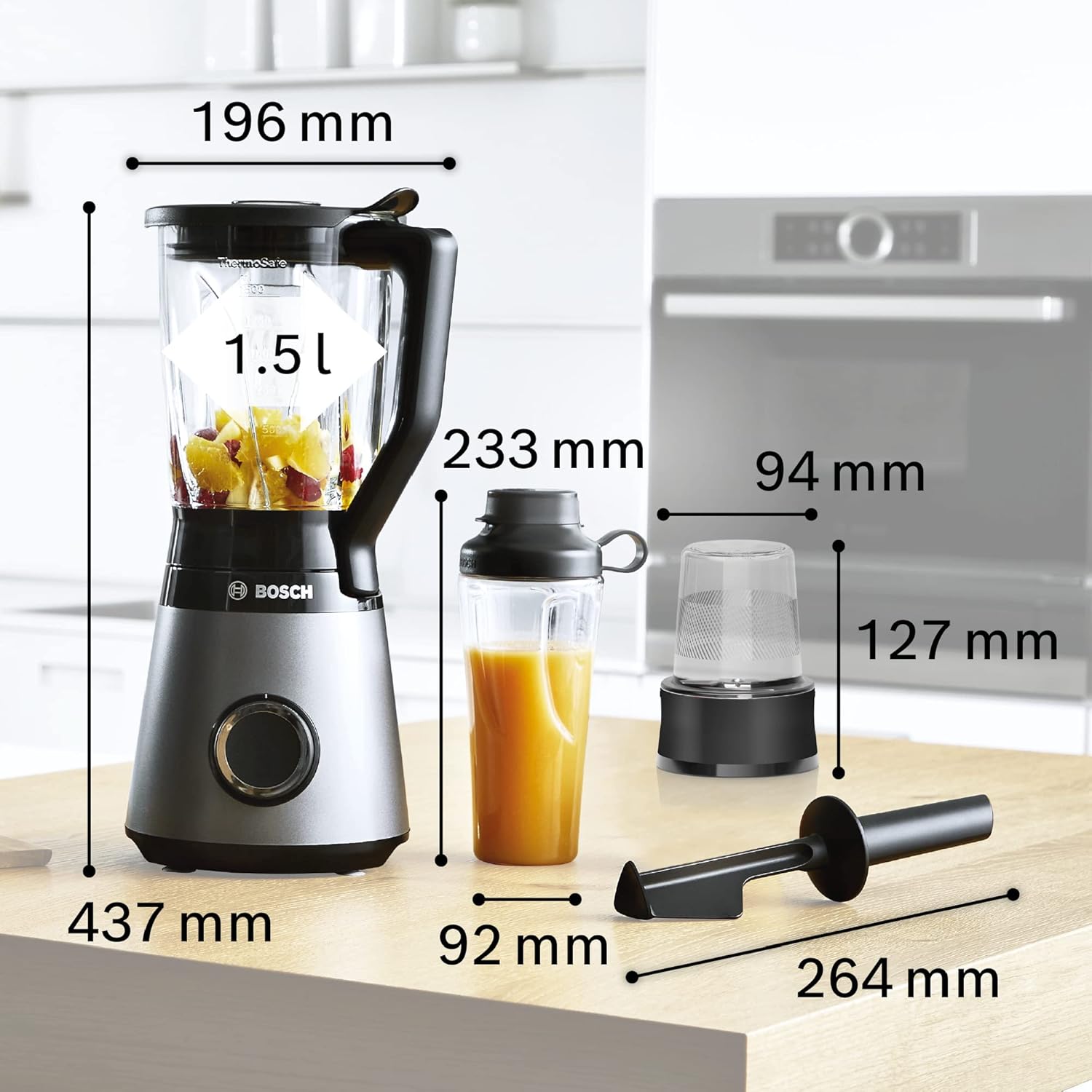 Bosch Standmixer VitaPower Serie 4 MMB6177S, Edelstahl-Klingen Made in Germany, 1,5l ThermoSafe Glasbehälter, 0,6l To-Go-Flasche, 30,000 U/min, 1200 W, silber & Bosch ToGo-Flasche MMZBT01B, 0,6 L