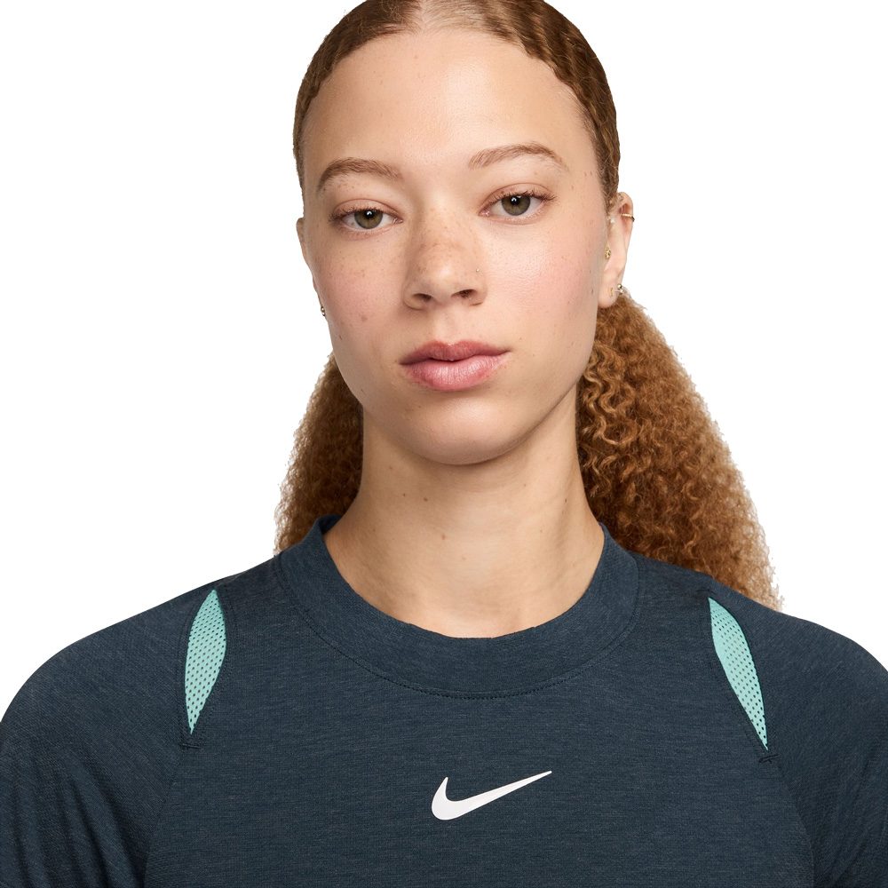 Nike Court Advantage Dri-Fit Tennis T-Shirt Damen armory navy