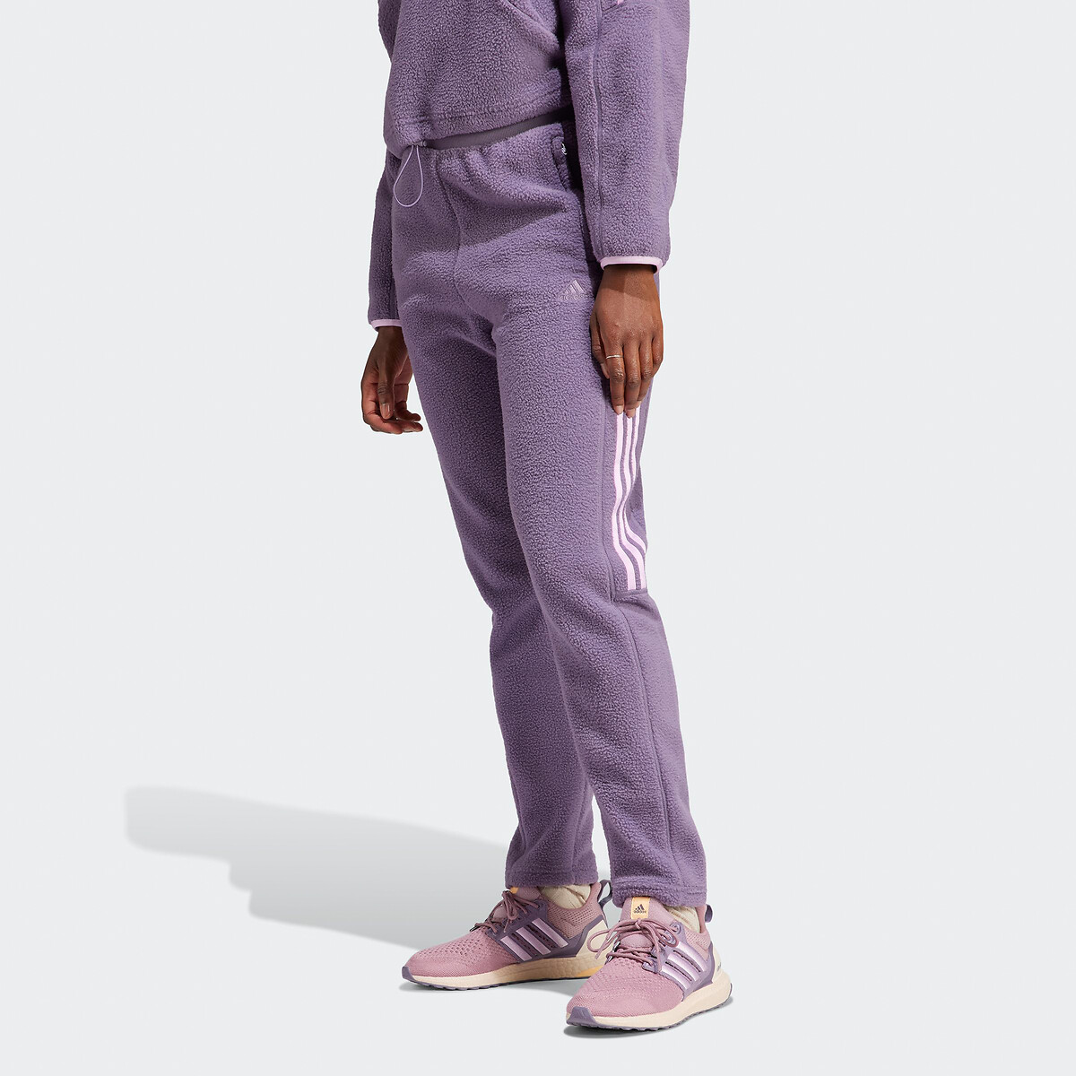 Roupas Esportivas Adidas<br>Calça de Moletom Tiro