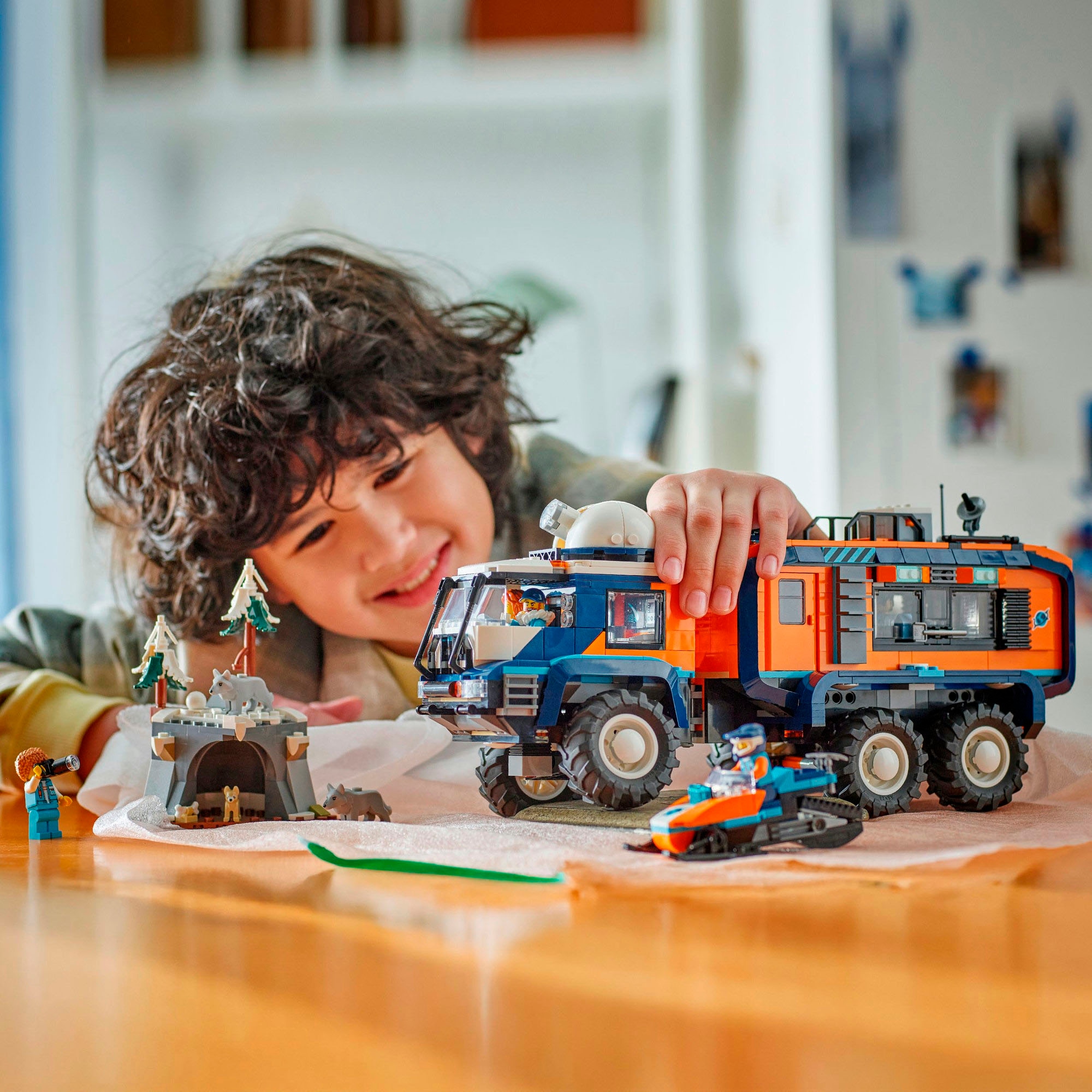 LEGO® Konstruktionsspielsteine »Arktis-Truck mit Labor (60471), LEGO City« Made in Europe