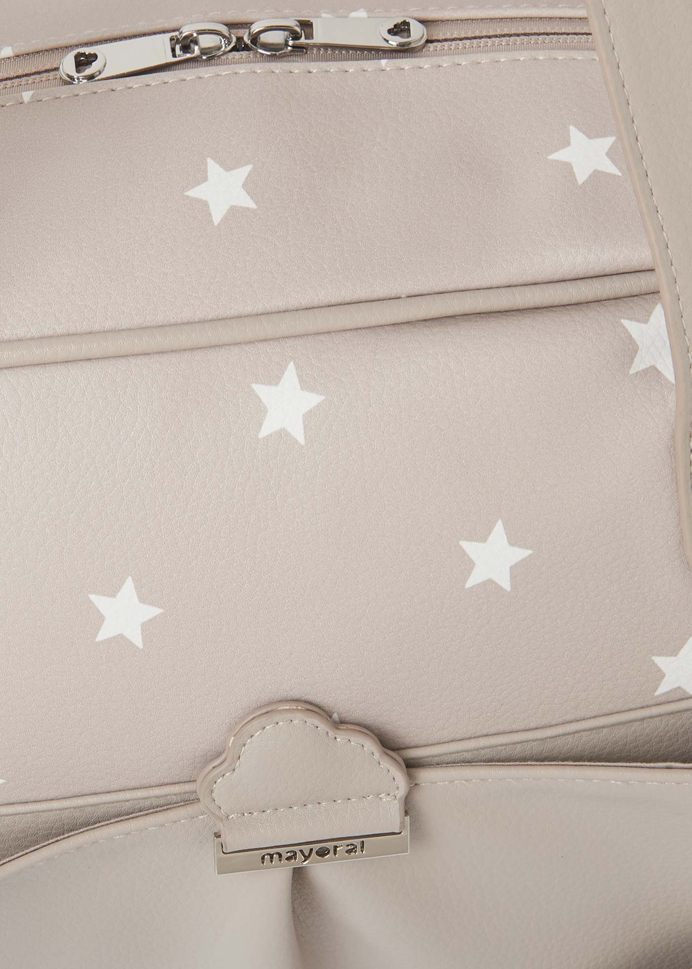 Bolsa de maternidade cravejada de estrelas