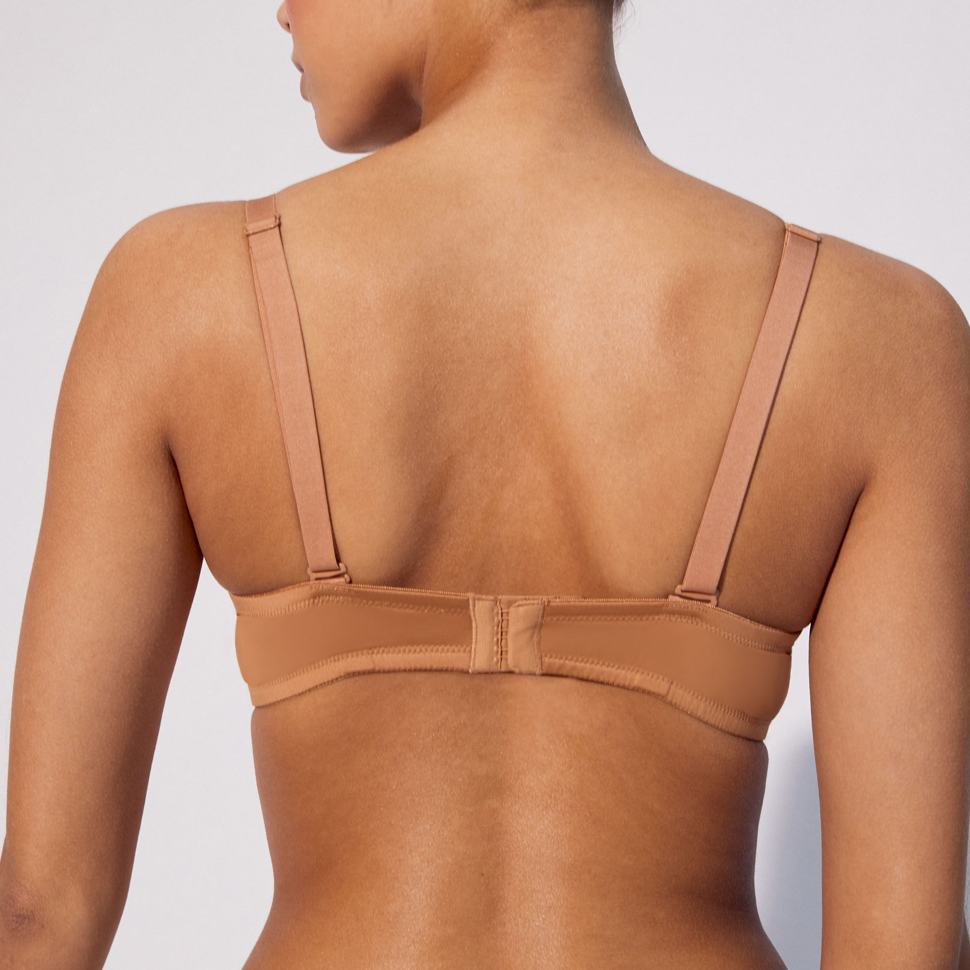 Soutien-gorge ampliforme en microfibre