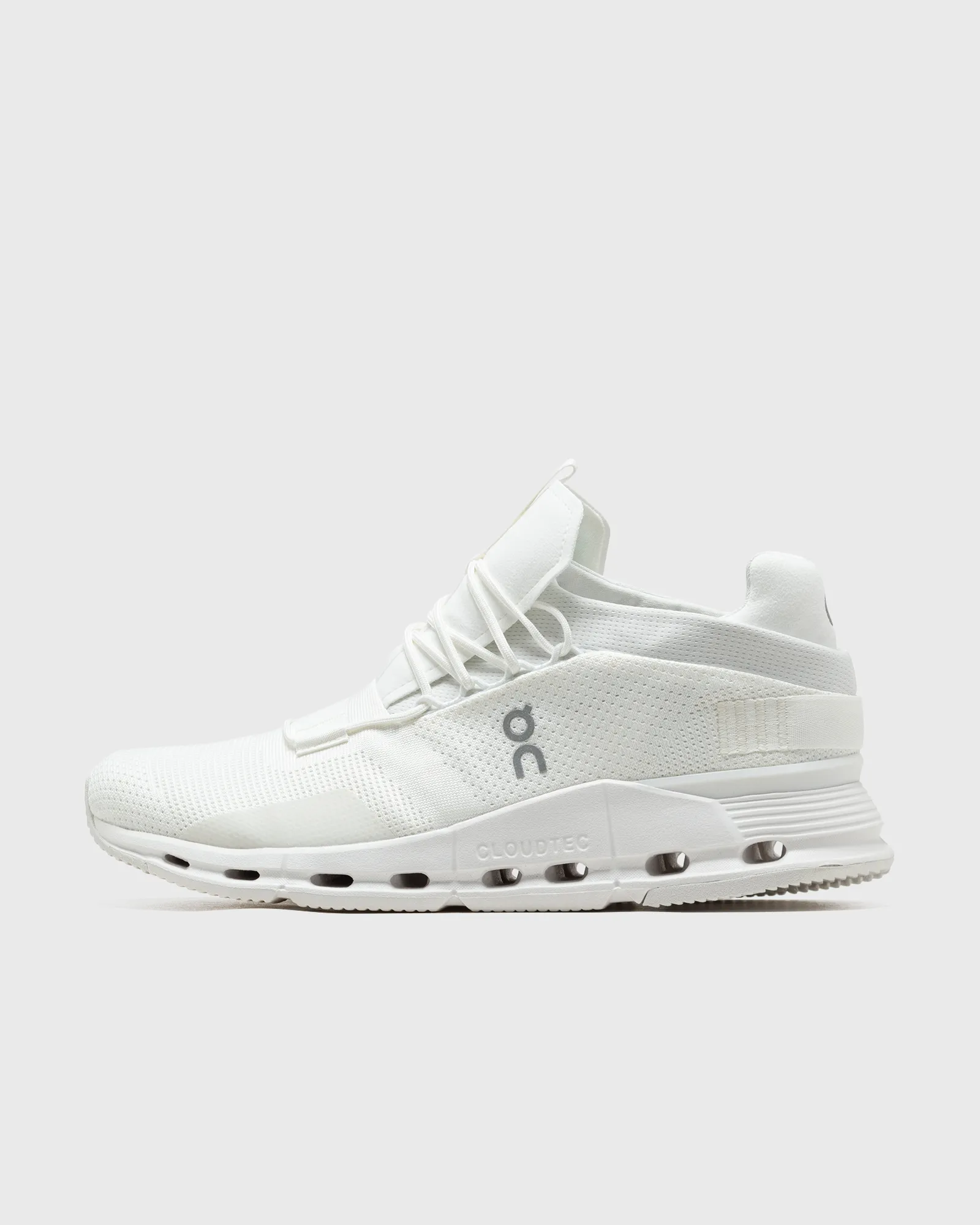 ON Cloudnova Undyed