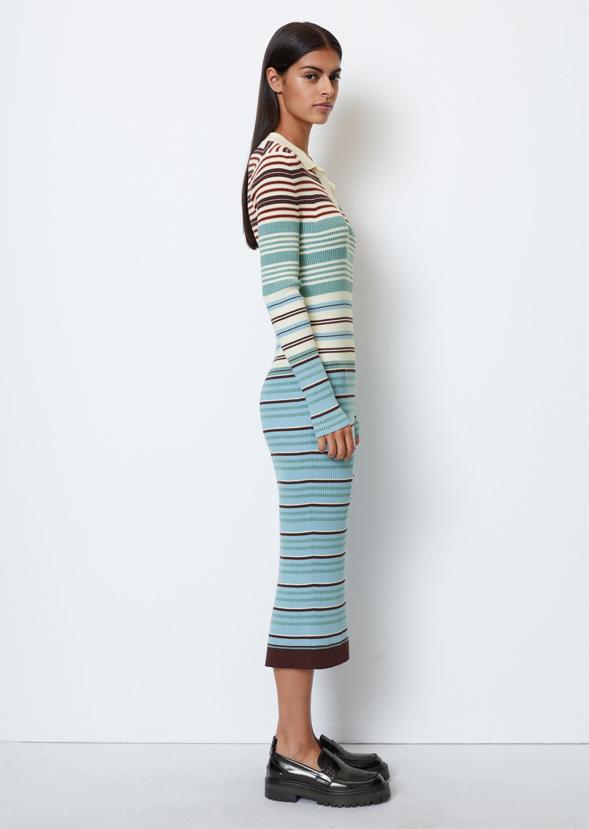 Rippstrick-Kleid im Polo-Stil mit glitzerndem Lamé-Garn