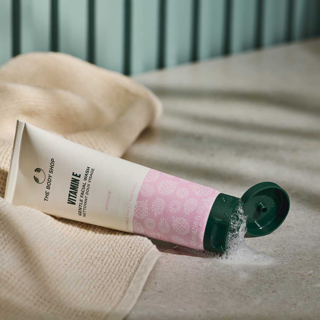 BODY SHOP Gel de Limpeza Vitamina E - 125ml