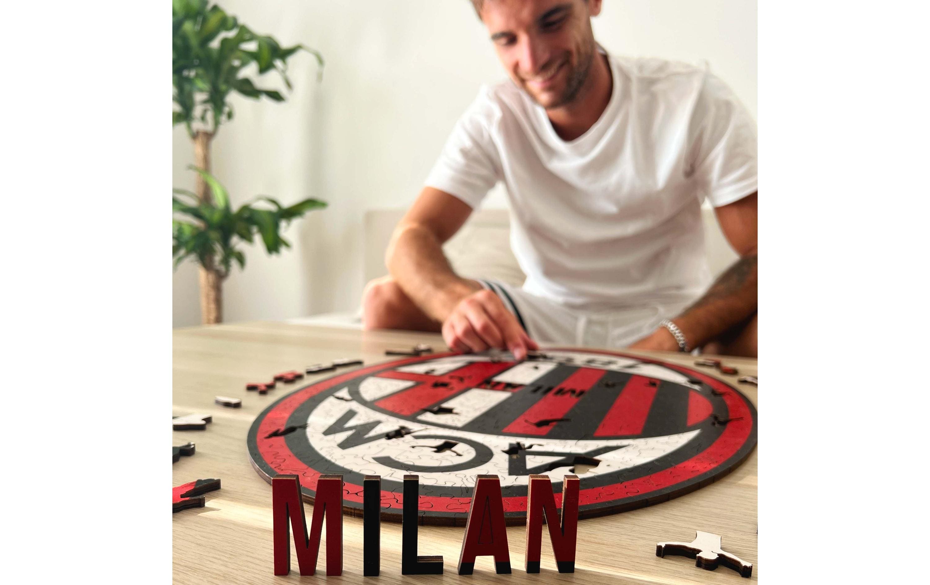 Holz-Puzzle AC Milan – LogoPuzzle Logo Milan