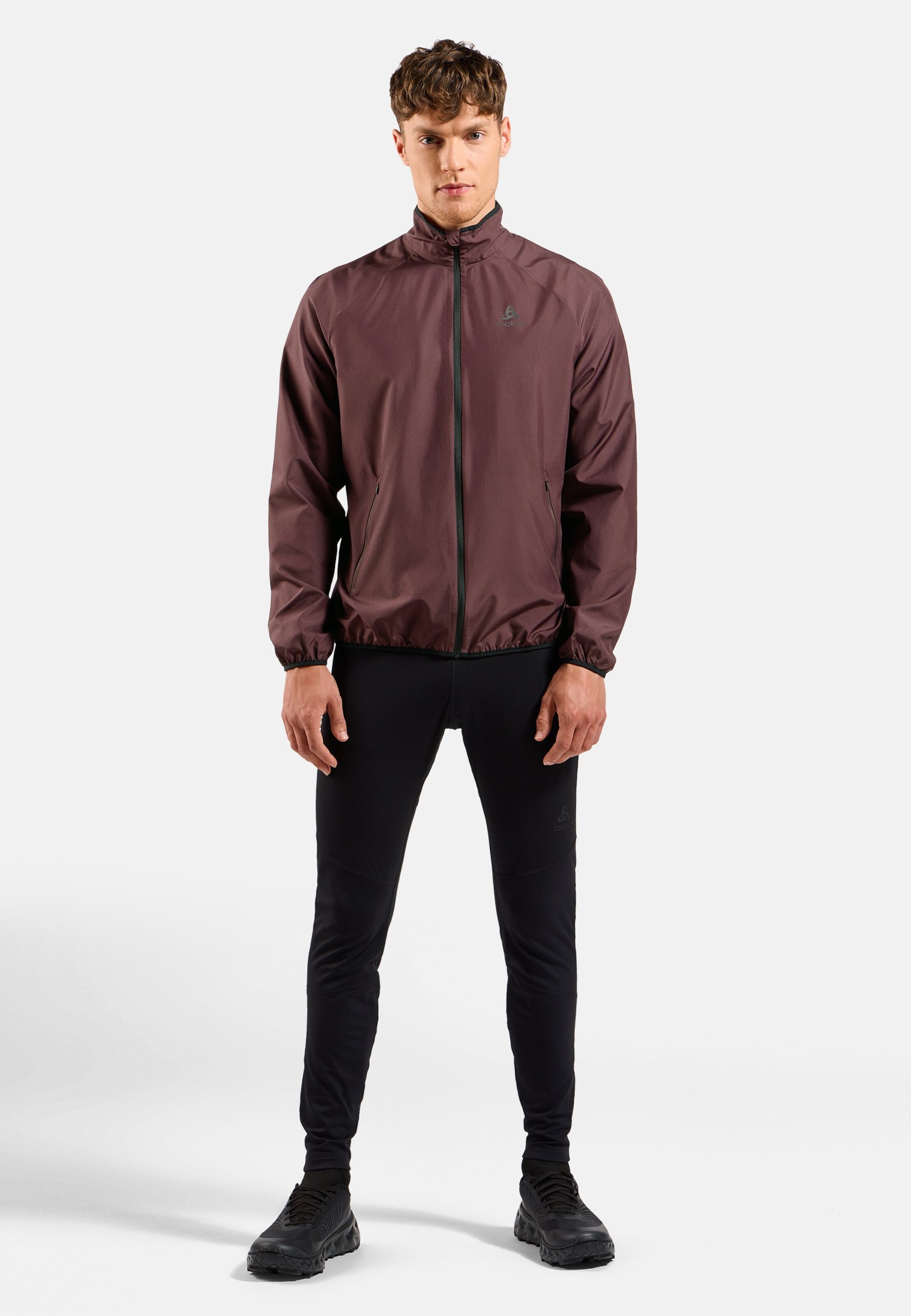 Essentials Light Laufjacke in fudge