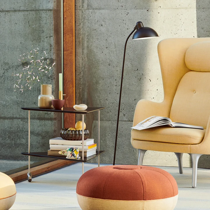 Fritz Hansen - AJ Trolley Beistelltisch, Esche schwarz / Chrom