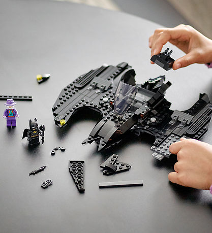 LEGO? DC Batman - Batvinge: Batman mod Jokeren 76265 - 357 Dele
