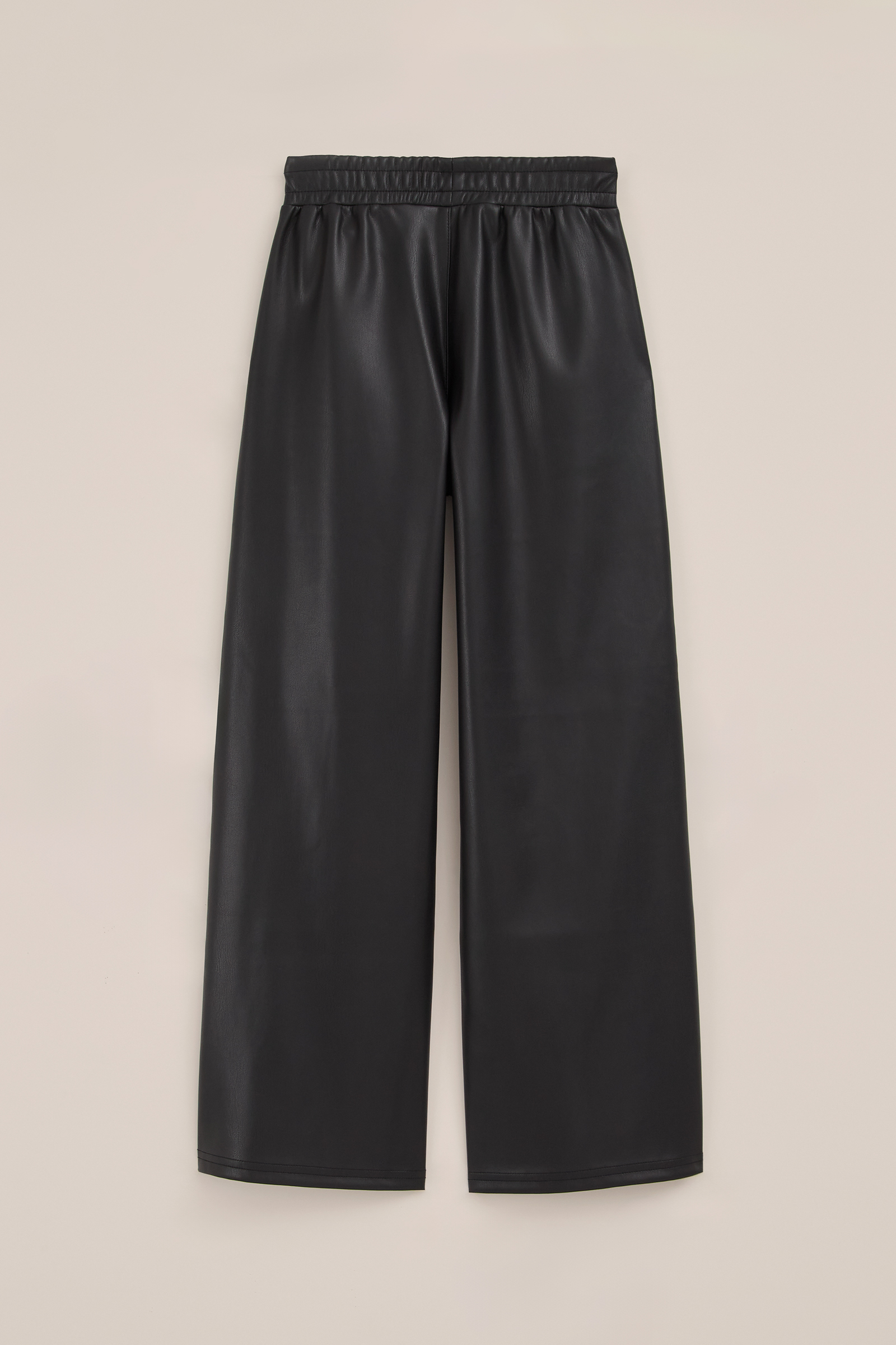 Meisjes straight fit broek van imitatieleer WE Fashion Zwart