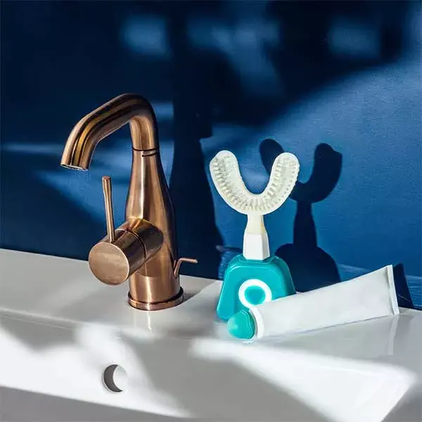 Escova de dentes Y-Brush NylonMed V2 para adultos