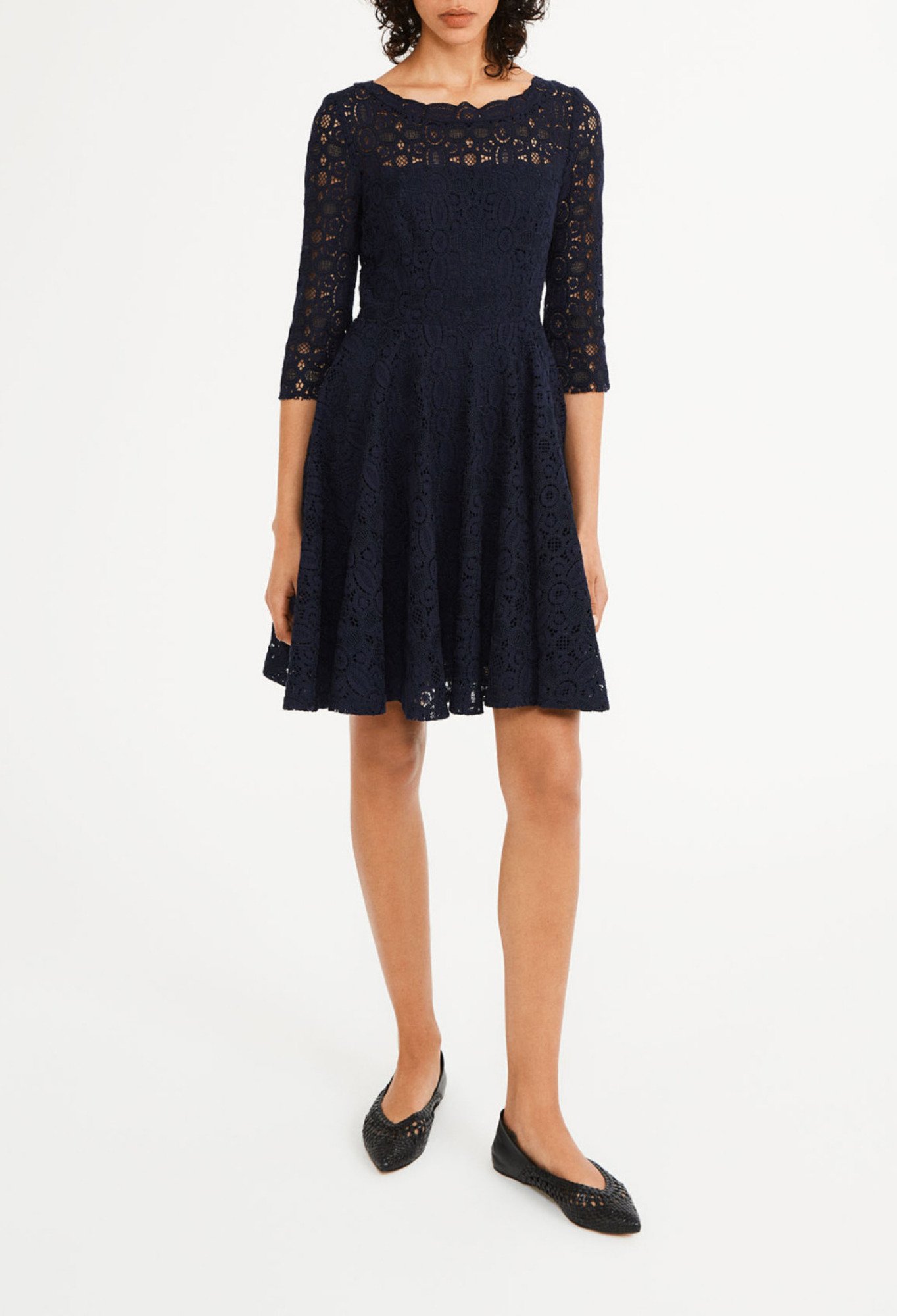 Robe en dentelle.