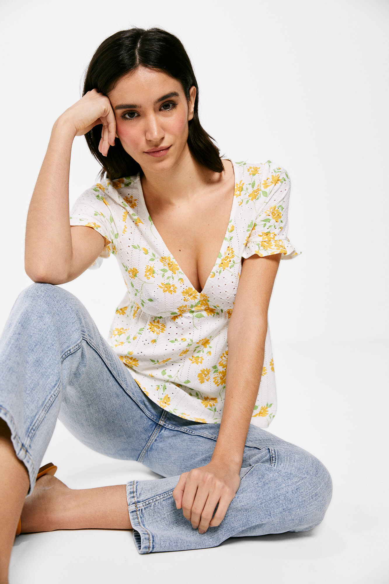 Blusa peplum perfurada - estampa laranja