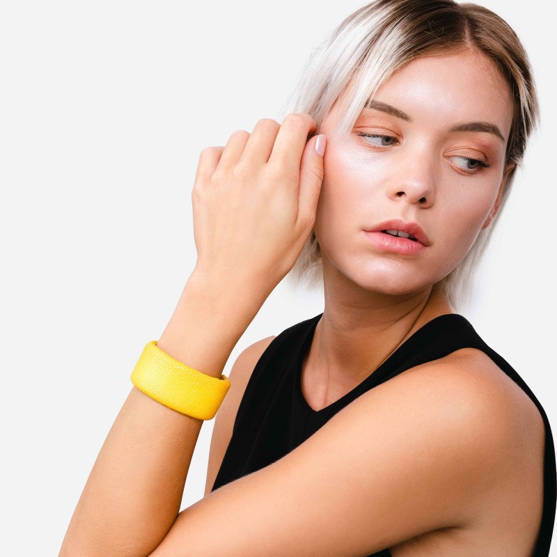 Bracelet Galuchat jaune 30