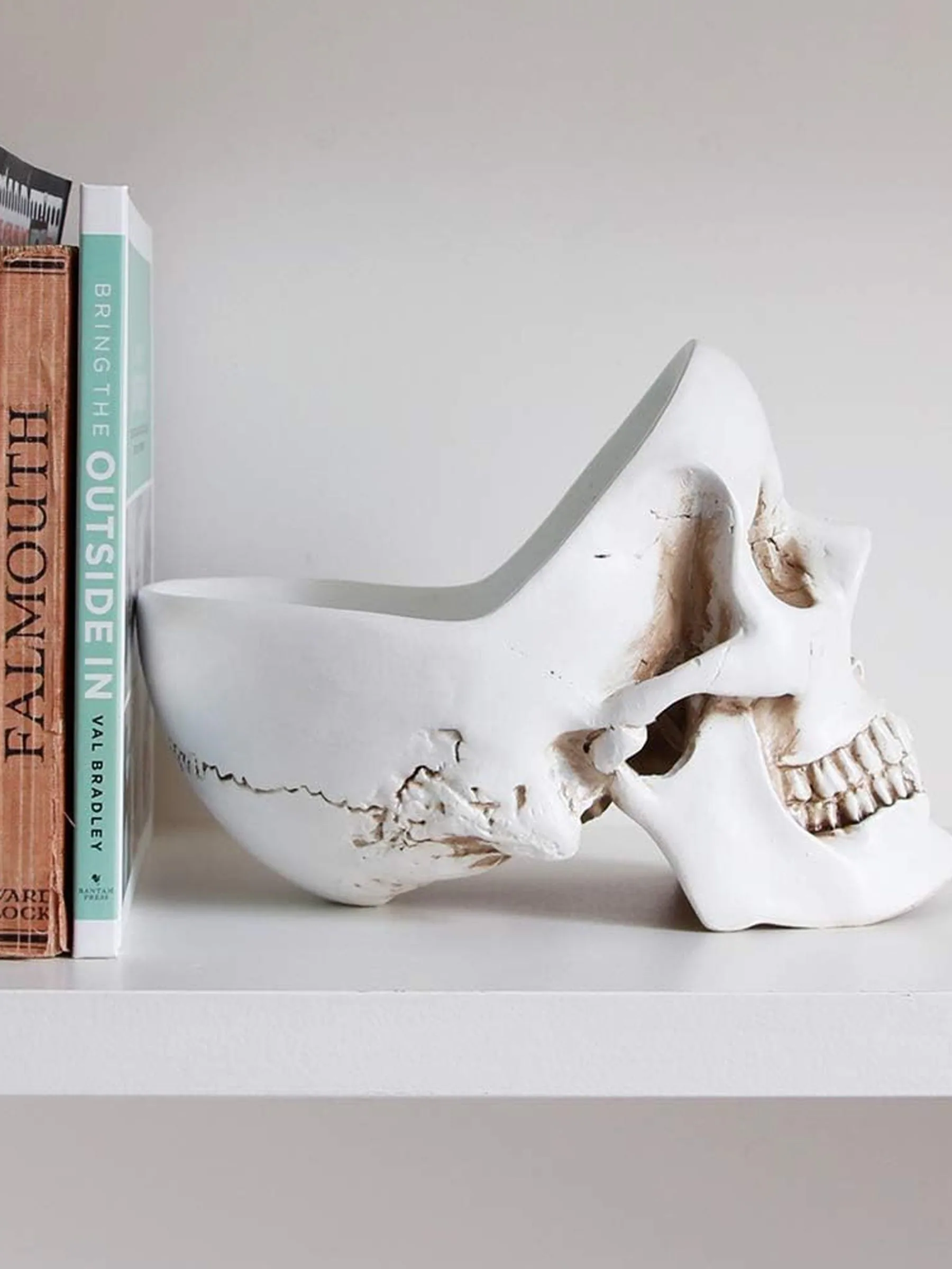 Suck UK White Skull Tidy